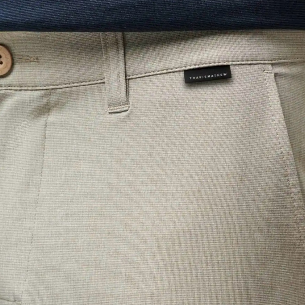 TRAVIS MATHEW Beck Shorts 9.5 inch, khaki - Picture 4 of 5